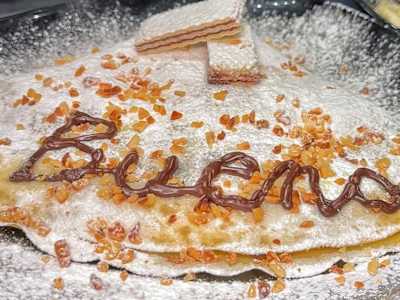 Crepe con Kinder Bueno