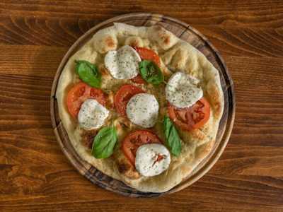Focaccia Caprese - Normale