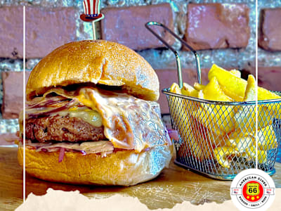 Henry Burger by Indiana Jones