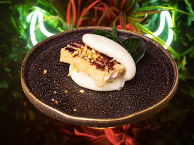 Bao con Salmone in Tempura