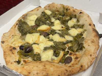 Provola e Scarole Bianca