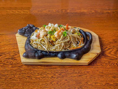 Spaghetti con Misto di Mare