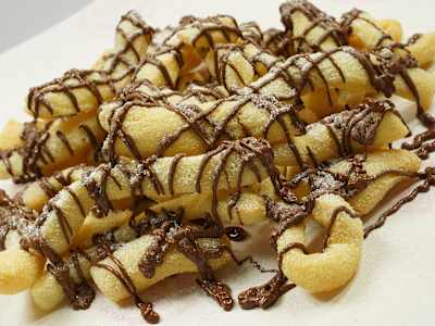 Nutella Snakes