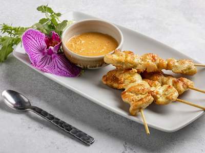 Satay Moo o Gai