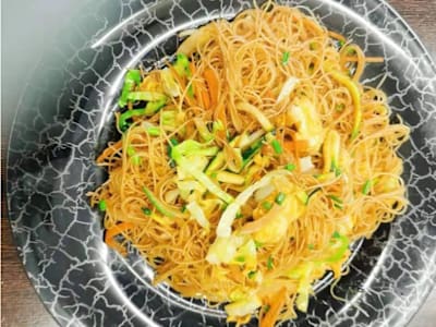 Spaghetti di Riso con Verdure