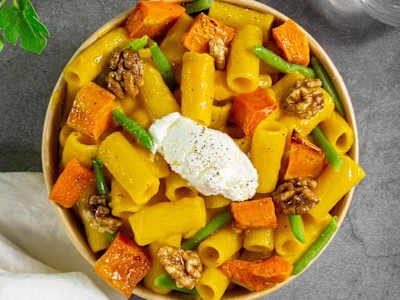 Rigatoni con Crema di Zucca, Fagiolini e Mousse di Ricotta