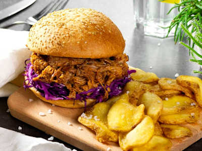 Pulled Pork Burger 180g e Patate Dippers