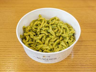 Strozzapreti al Pesto
