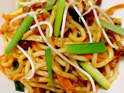 Yaki Udon Take Thai