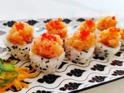 23.Uramaki Spice Sake 8pz