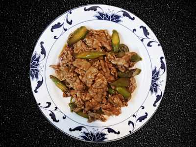 70a -  Vitello con Asparagi