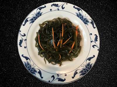 Insalata di Alghe Scure