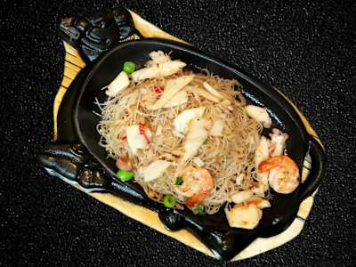21b -  Spaghetti di Riso con Pesce alla Piastra