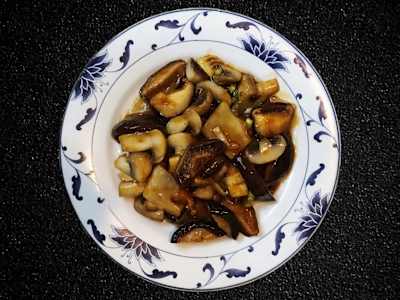 82a -  Funghi e Bambù Saltati