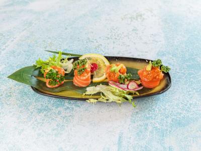 Gunkan Spicy Salmon