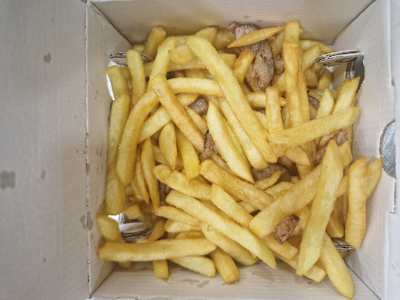 Porzione Salsicce e Patatine Fritte