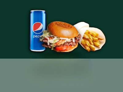 1 panino double smash + patata cheddar e bacon e pepsi
