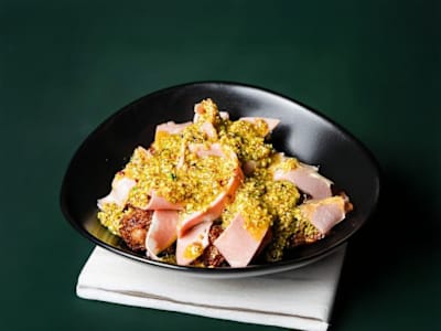 La Patatona Big Gustus pistacchio mortadella provola
