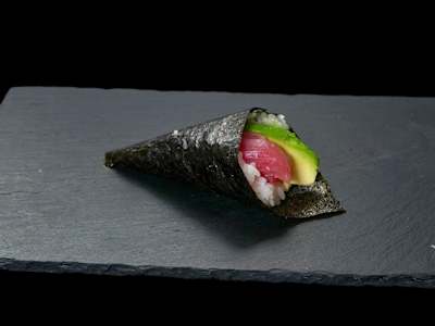 Temaki Maguro Avocado