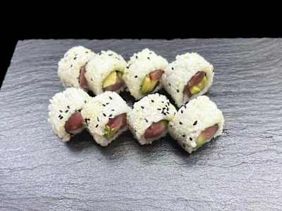 Uramaki Maguro Avocado