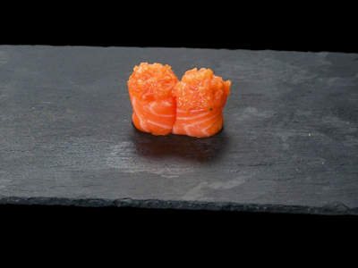 Gunkan Spicy Sake