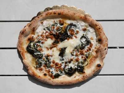 Salsiccia, Provola e Friarielli