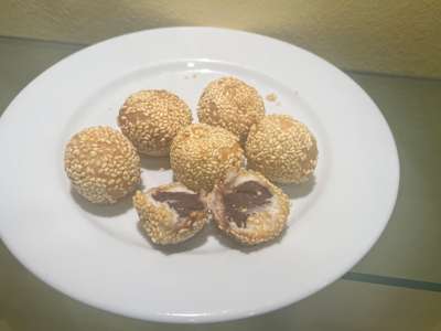 Frittata di Palline di Riso Glutinoso Ripieno di Sesamo