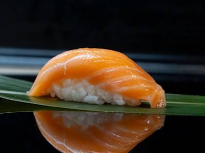Nigiri Salmone