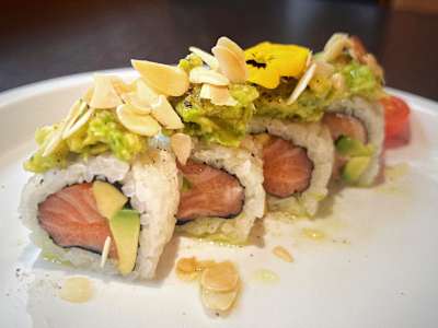 Uramaki Guacamole