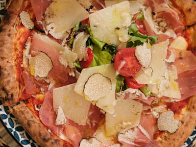 Pizza al Tartufo
