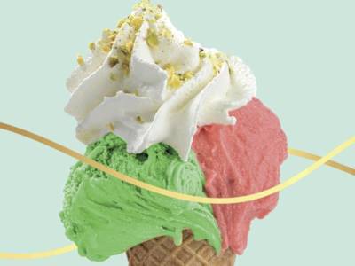 Cono con Gelato Gusto a Scelta