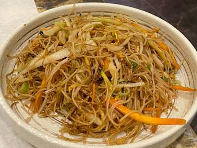 101.Spaghetti di Riso con Verdure