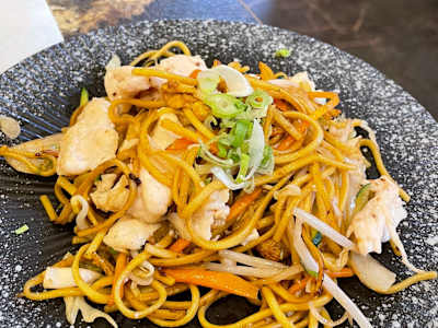 Spaghetti cinesi pollo