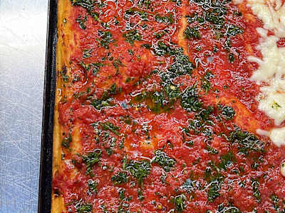 Teglia marinara al Taglio