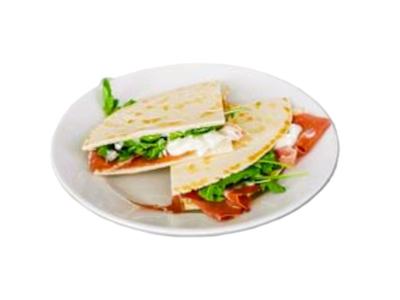 Piadina con Prosciutto Crudo, Squacquerone e Rucola