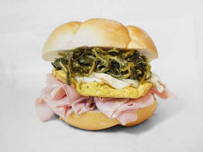 N.11 Panino con Mortadella, Omelette, Provola Affumicata e Friarielli