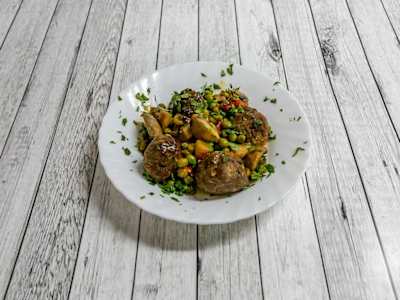 Polpette con Funghi e Piselli
