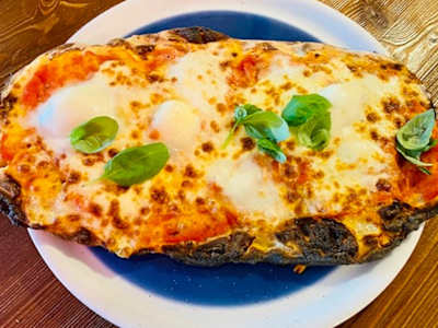 Pinsa Margherita con Bufala
