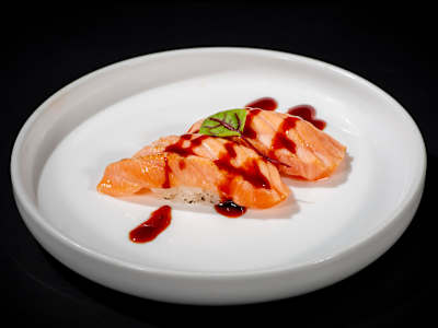 Nigiri Salmone Scottato