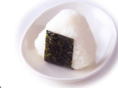 Onigiri con Salmone o Tonno Cotto