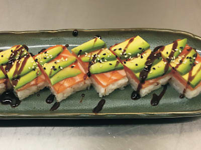 Futomaki Oshi Sushi