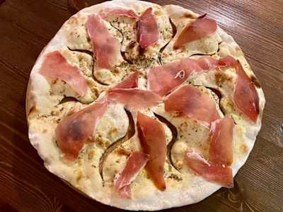 Pizza Prosciutto