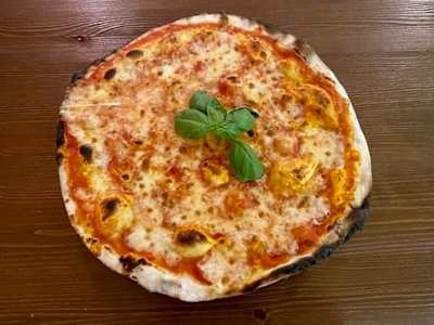 Pizza Margherita