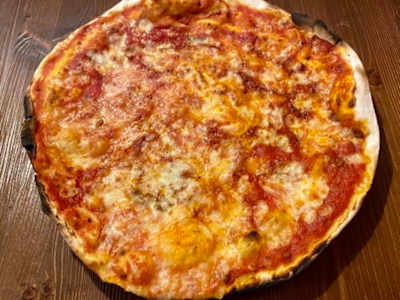 Pizza Bolognese