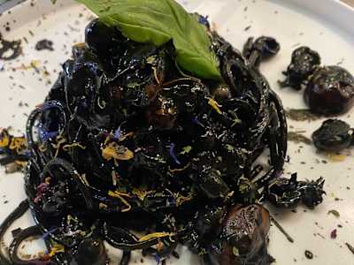 Fettuccine al Nero di Seppia