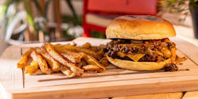 La Boca Agua Burger