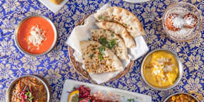 Hola India