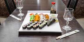 Wok & Sushi