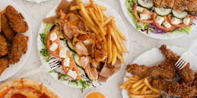 Momo Kebab Pizza