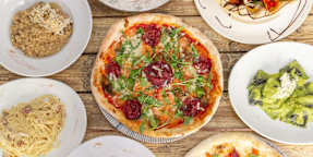 La Gioia Restaurant & Pizzería